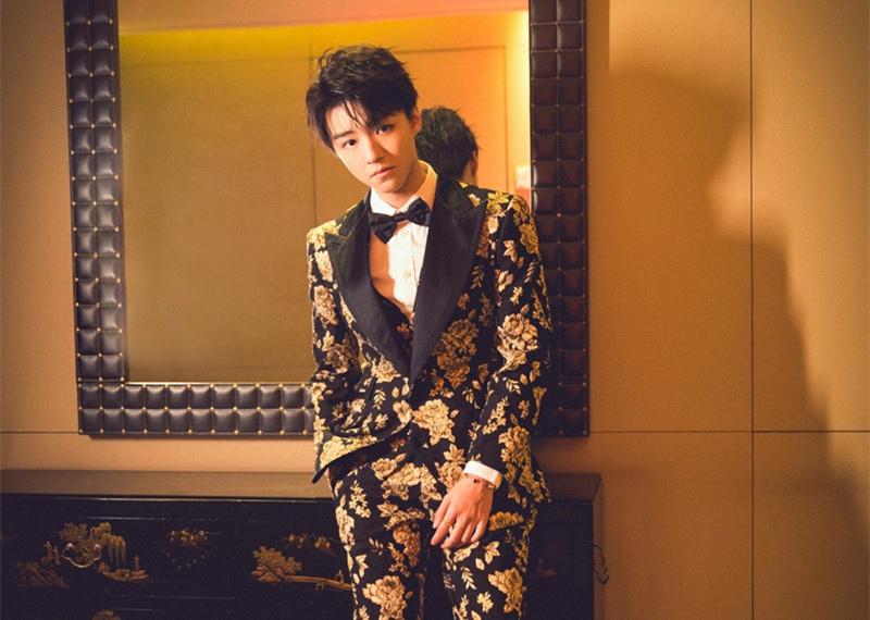 人气男星王俊凯