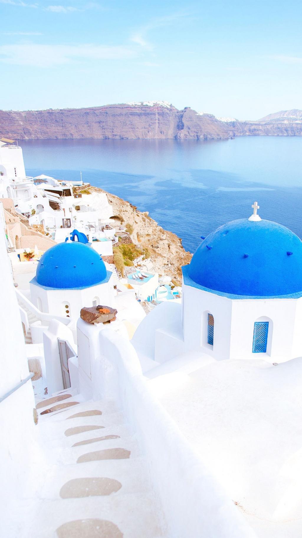 圣托里尼,用尽了一生的蓝与白