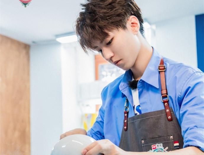 精致男孩王俊凯