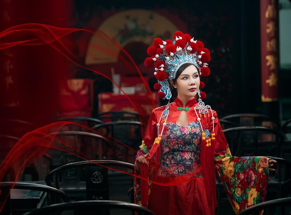 美艳动人的戏曲美女写真