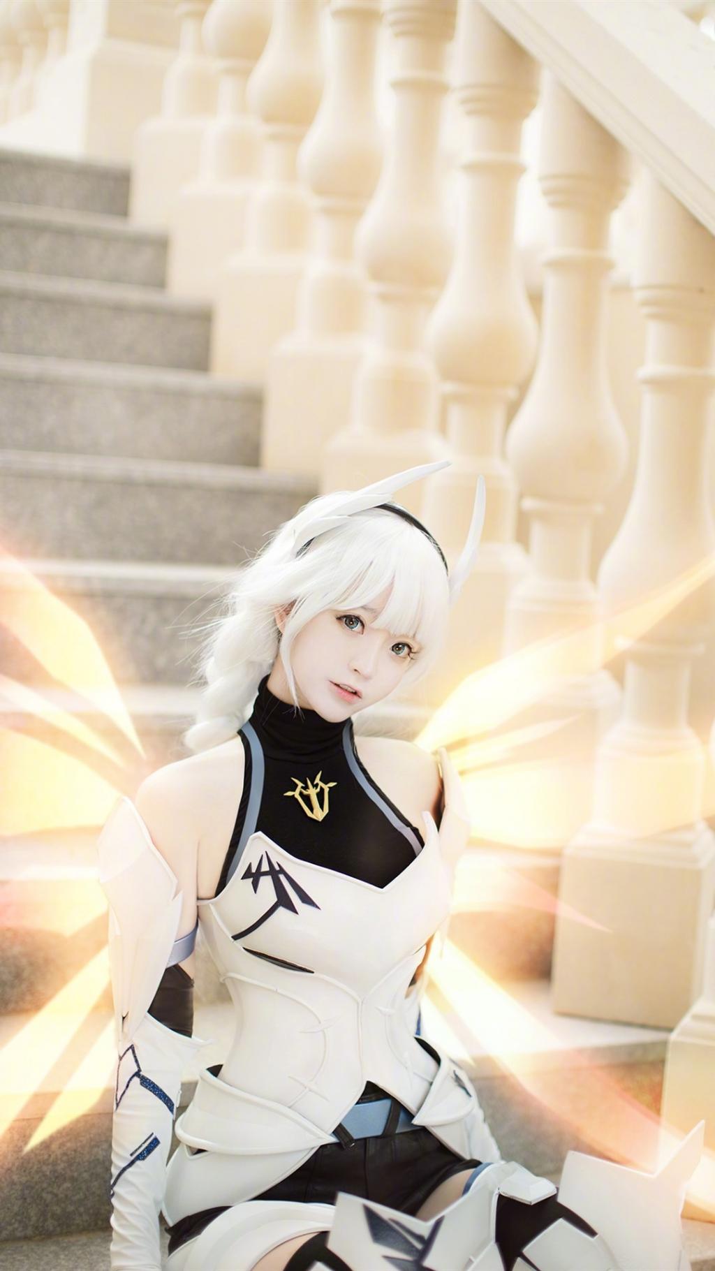 清纯美少女cosplay天使个性写真