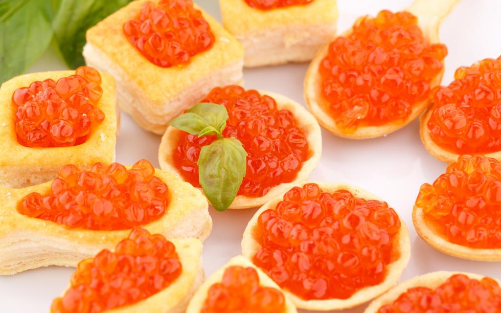 美食鱼子酱图片