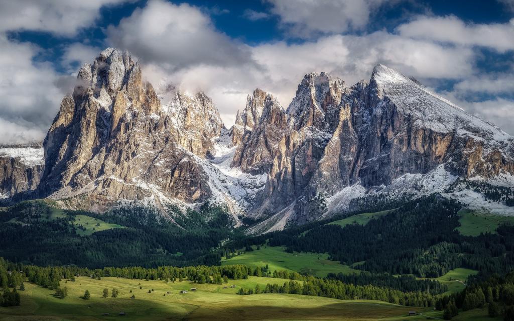 幽静的白云石山