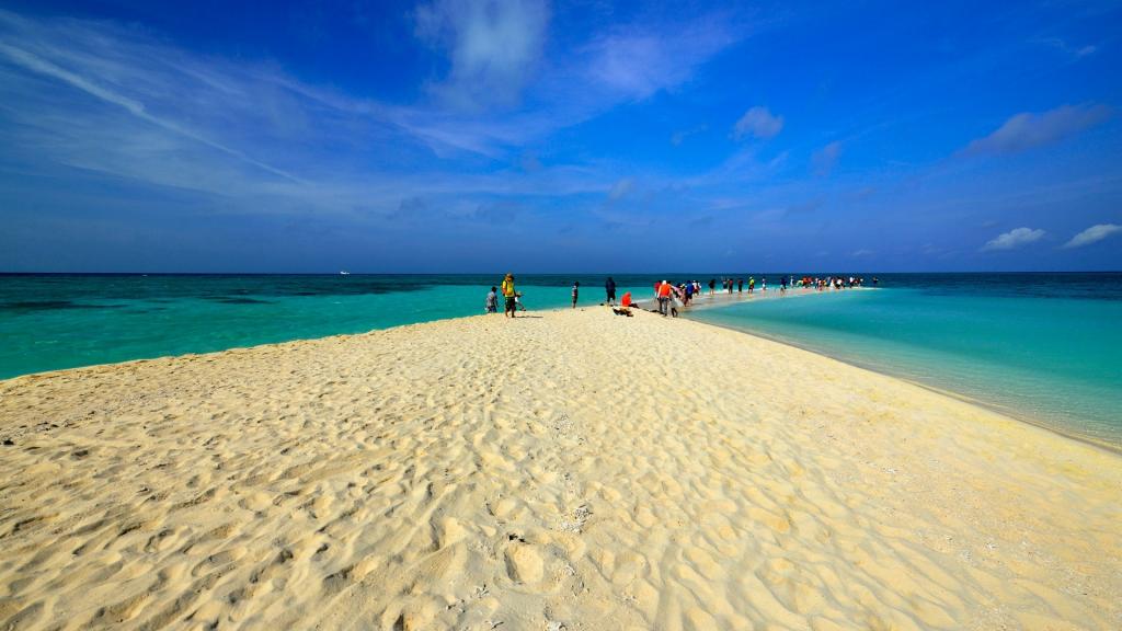 西沙全富岛海边风景
