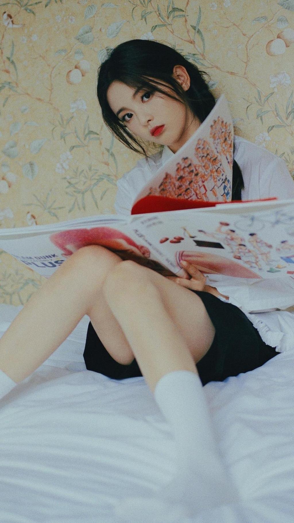 清纯甜美少女杨超越魅力写真