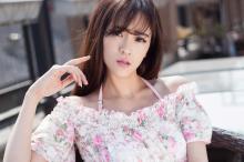 甜美性感颜允允私房照壁纸