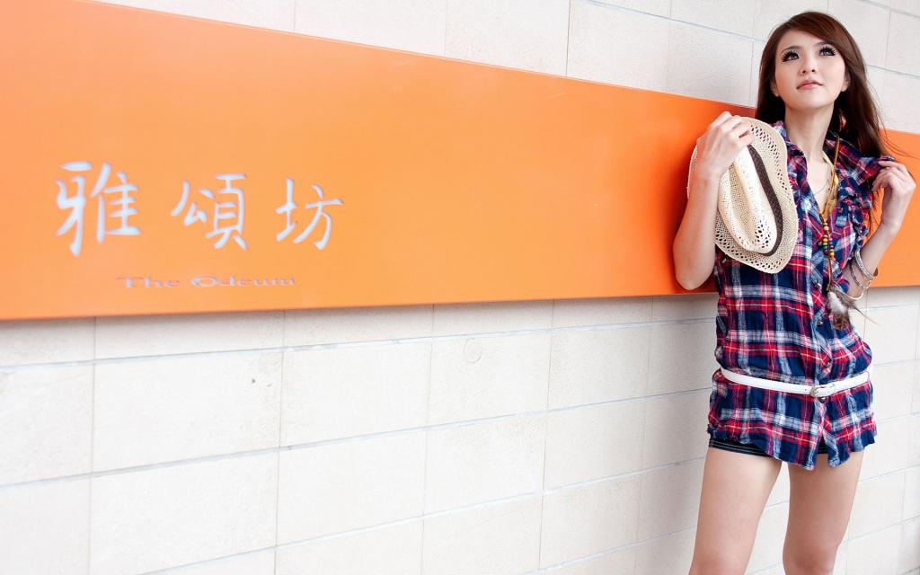 甜美清纯女街拍