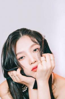 魅力女孩的气质写真-0