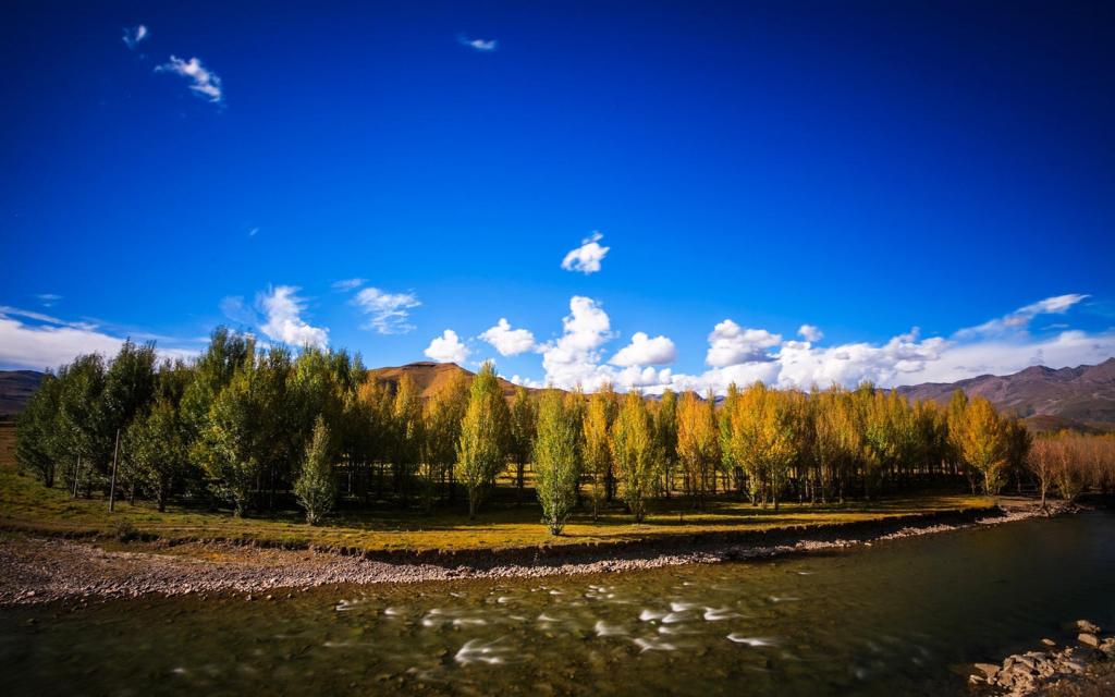 四川稻城亚丁美丽风景