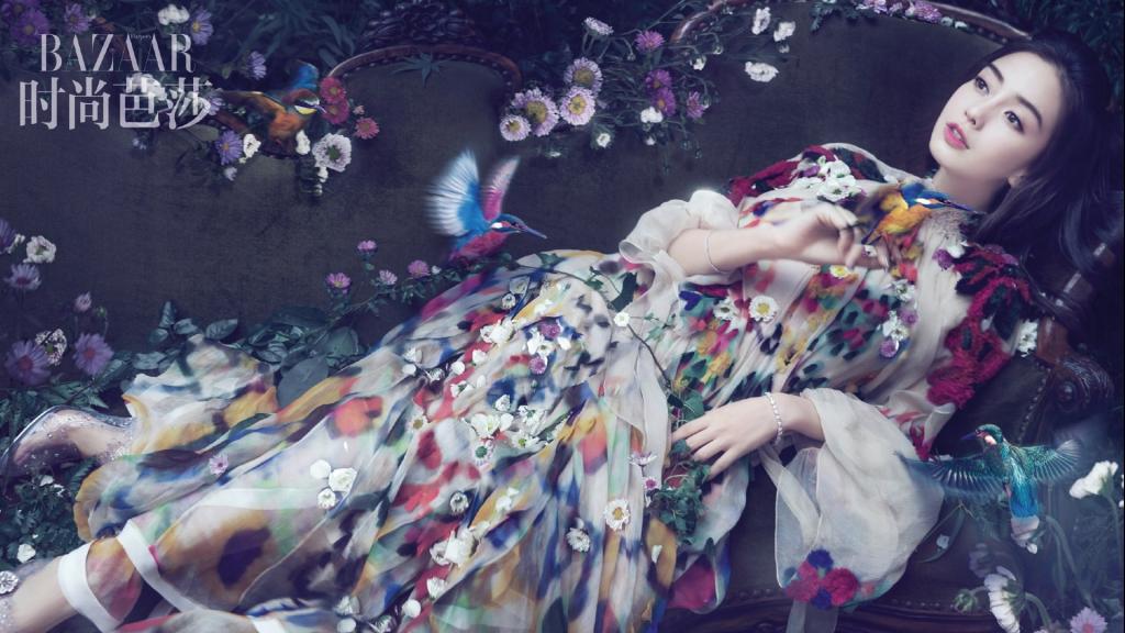 杨颖《时尚芭莎》写真