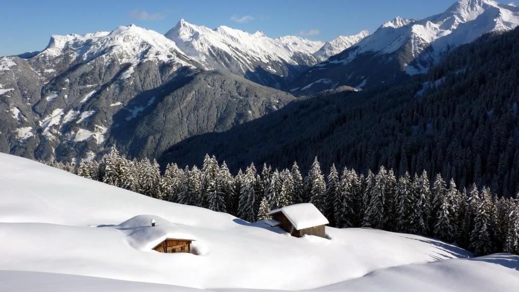 欣赏大自然的最美雪山风光