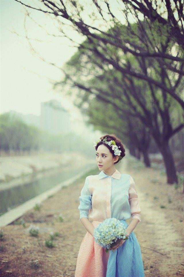 美女演员刘萌萌气质写真