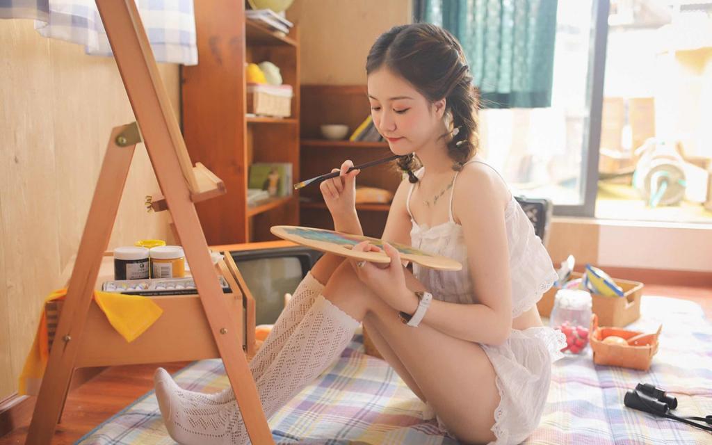 清秀可人的姑娘