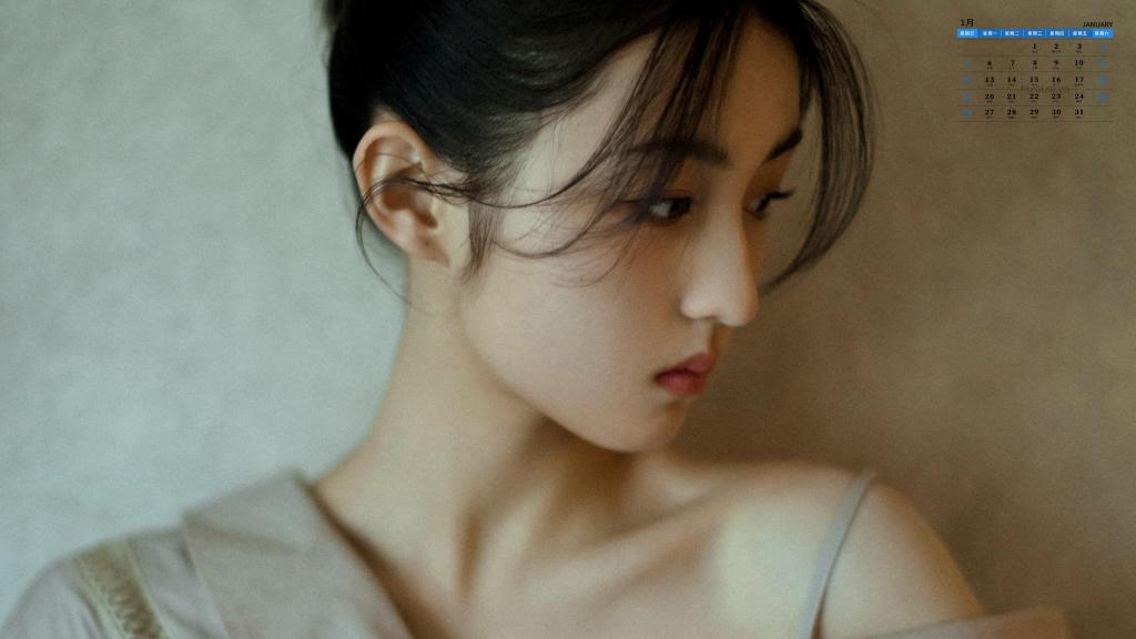2020年1月张子枫清新甜美写真日历