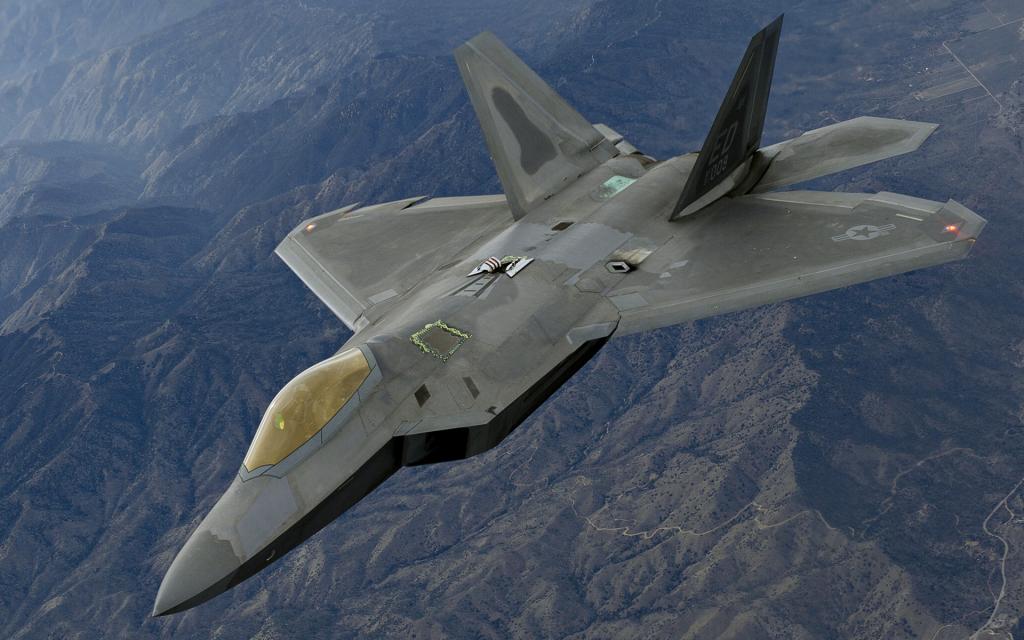 洛克希德·马丁F-22“猛禽”