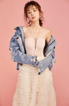 美女明星郑合惠子全新写真