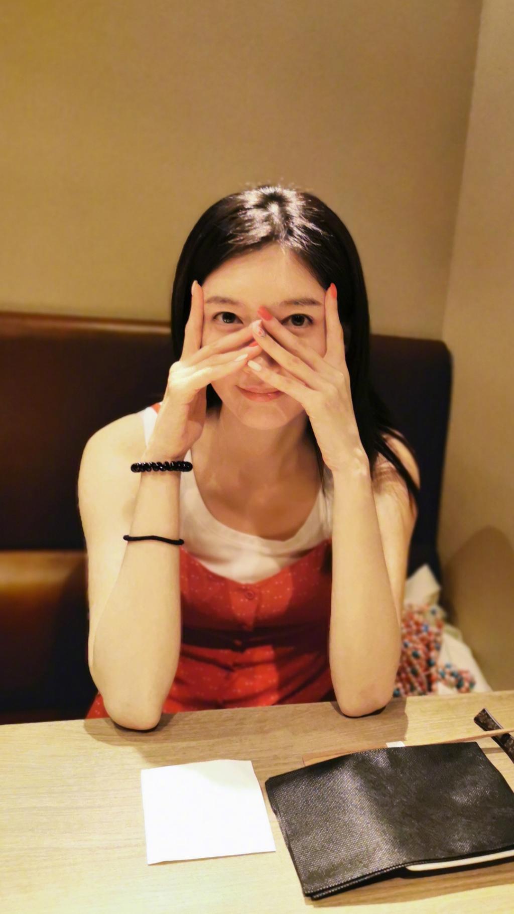 江疏影夏日写真