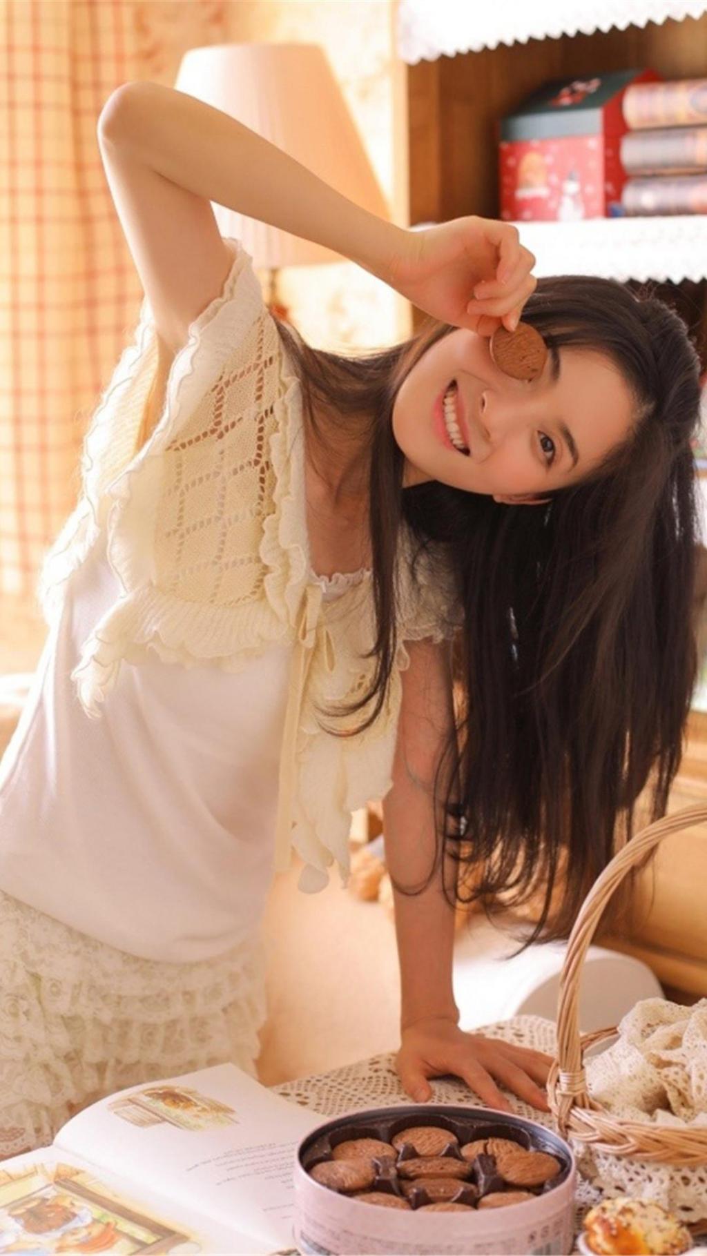 清纯可爱女孩气质居家写真