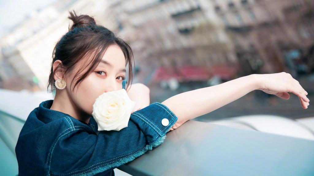 袁姗姗清新优雅写真