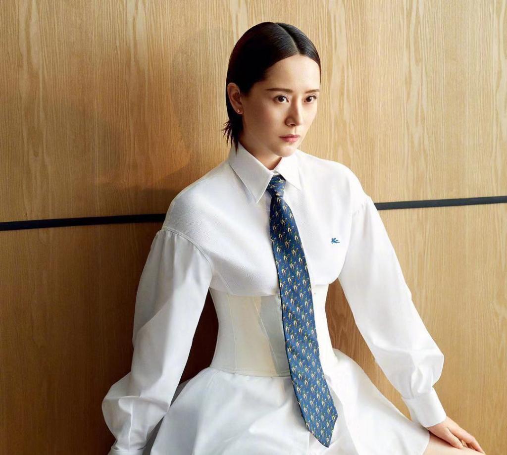 气质非凡女神海清时尚写真