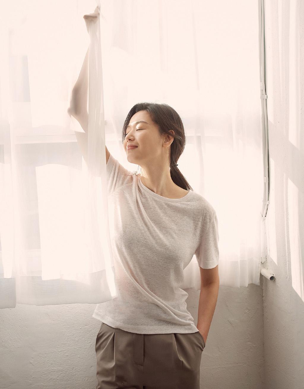 女神全智贤知性成熟性感写真