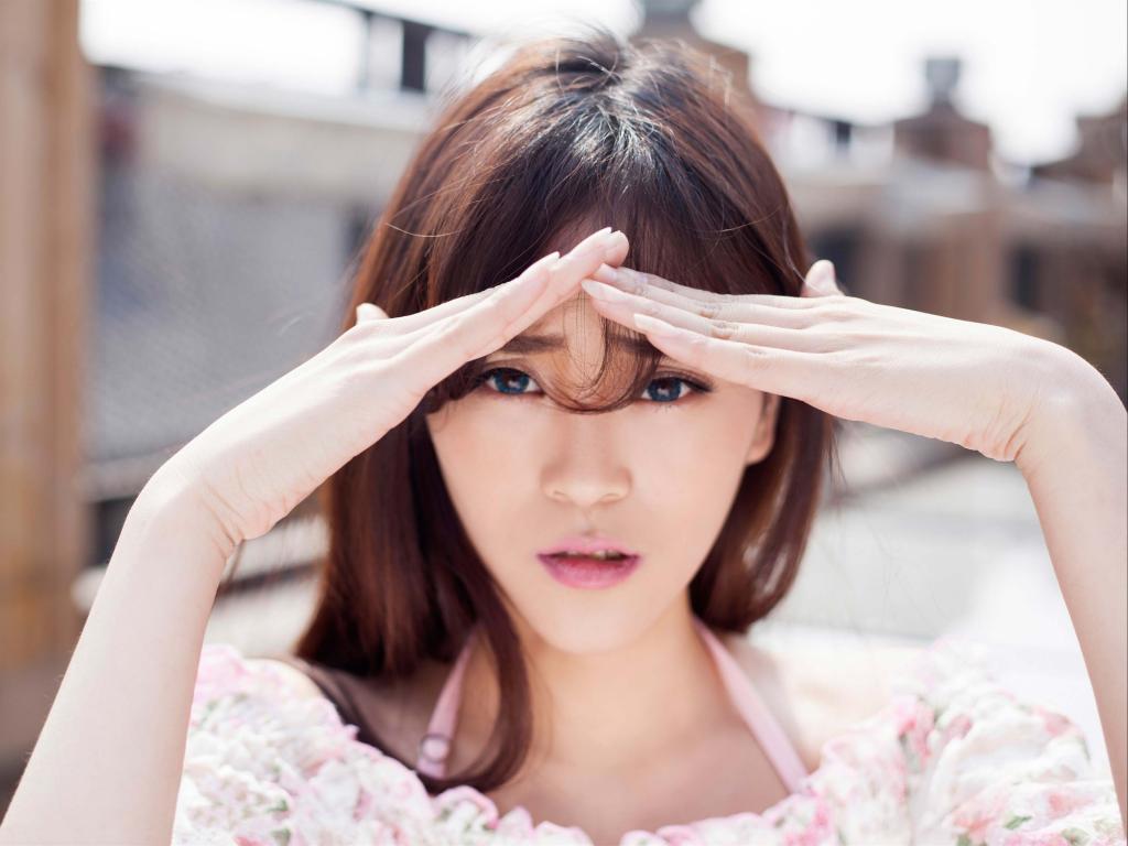 甜美性感颜允允私房照壁纸