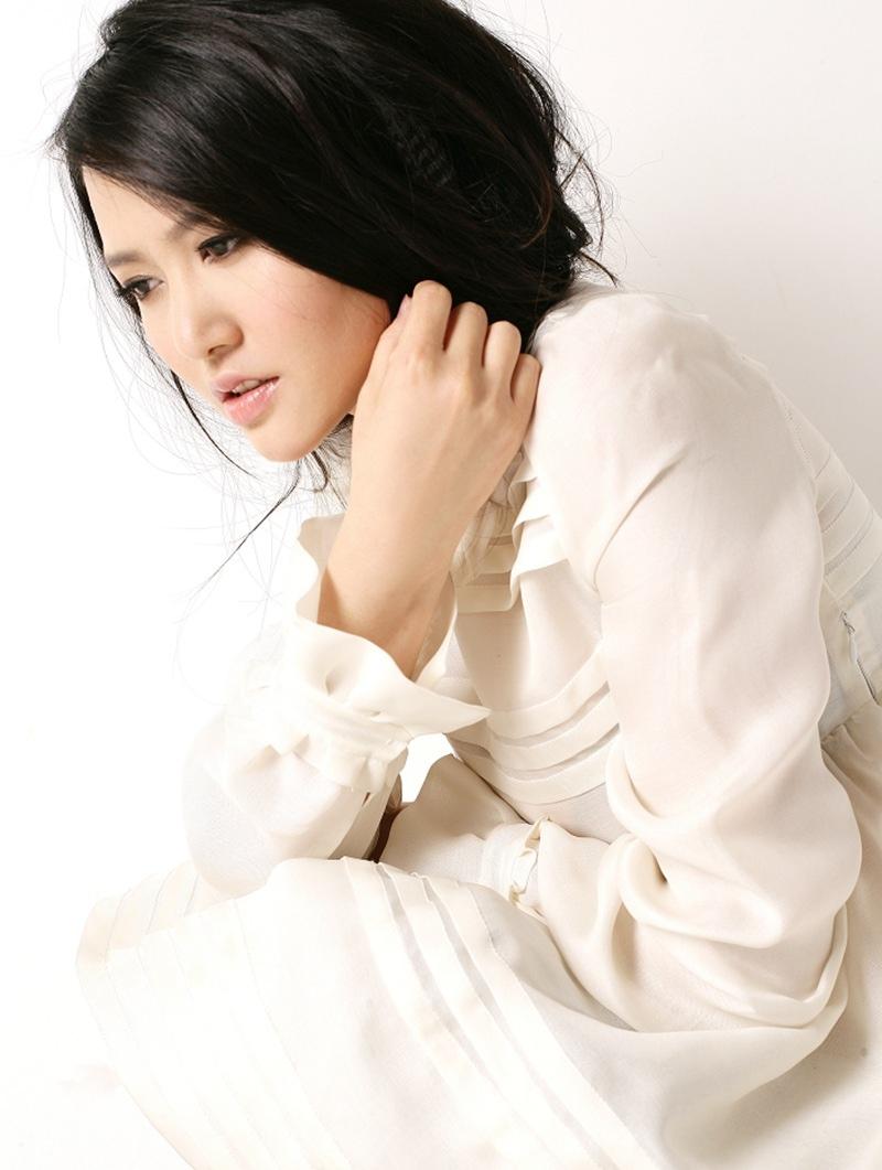 时尚感性美女谭维维