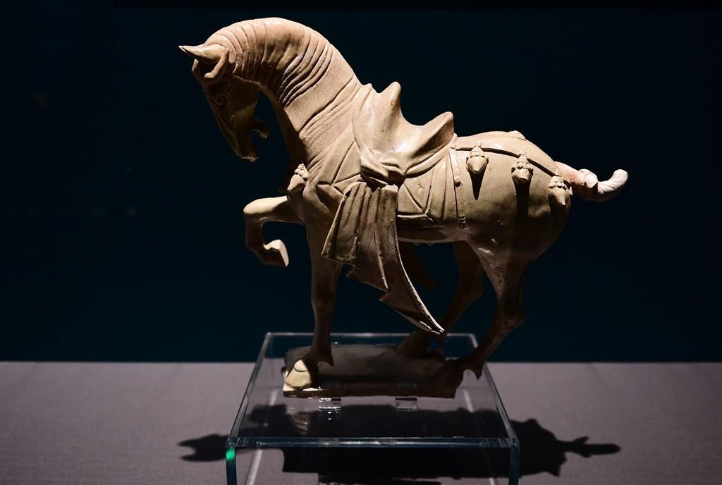 “又见大唐”文物展珍品亮相