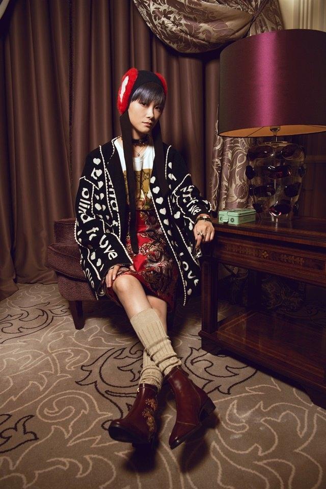 李宇春复古中国风写真