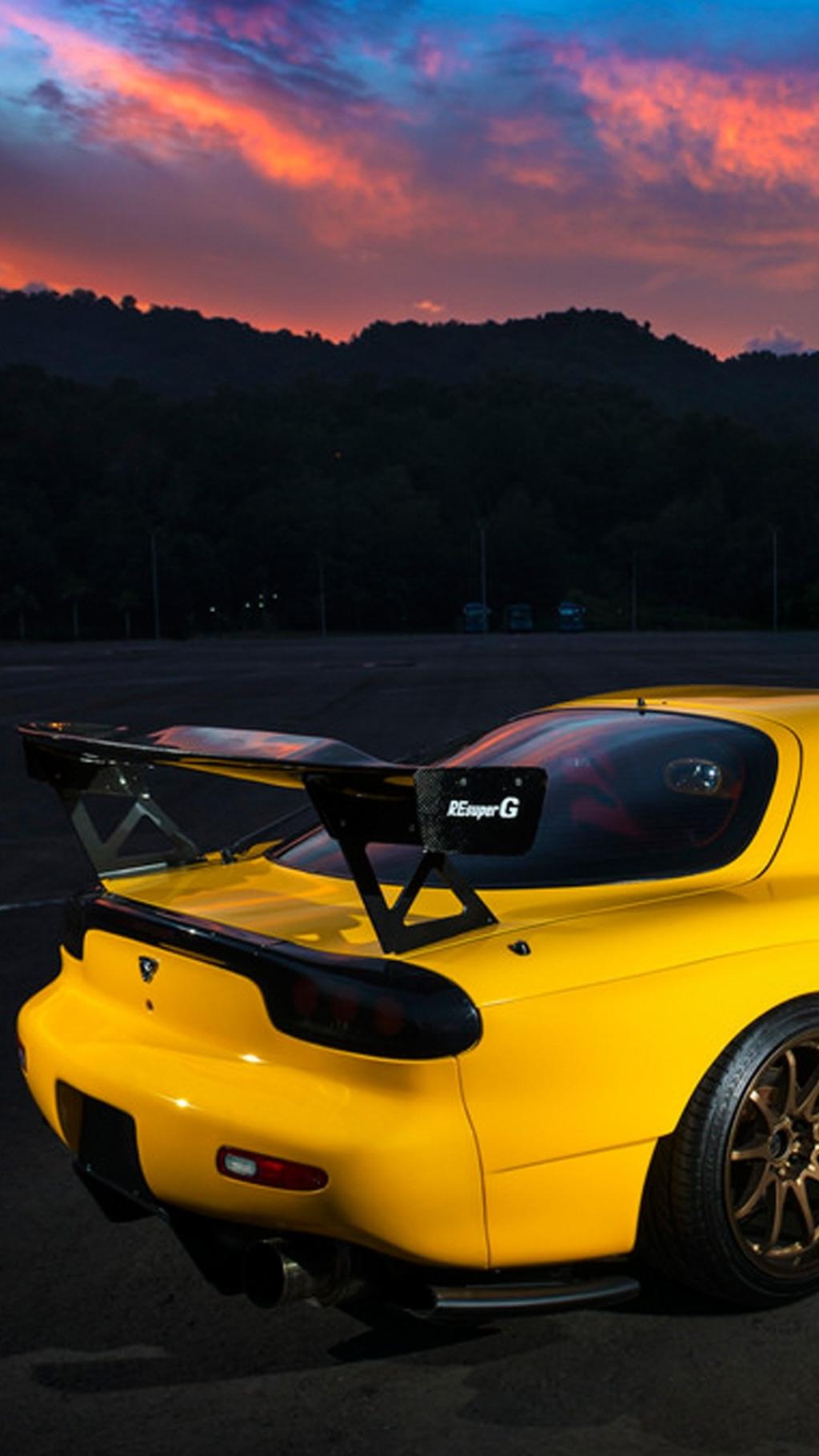 马自达雨宫FD3S性能跑车