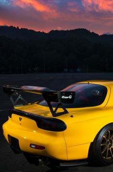 马自达雨宫FD3S性能跑车-3