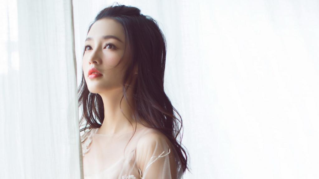 清纯甜美女神李沁