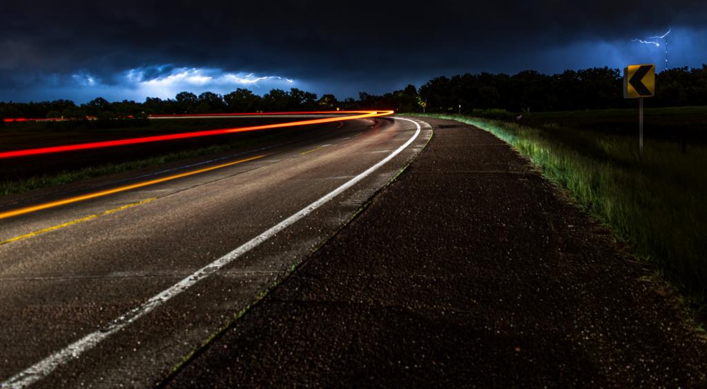 柏油公路：阳光大道