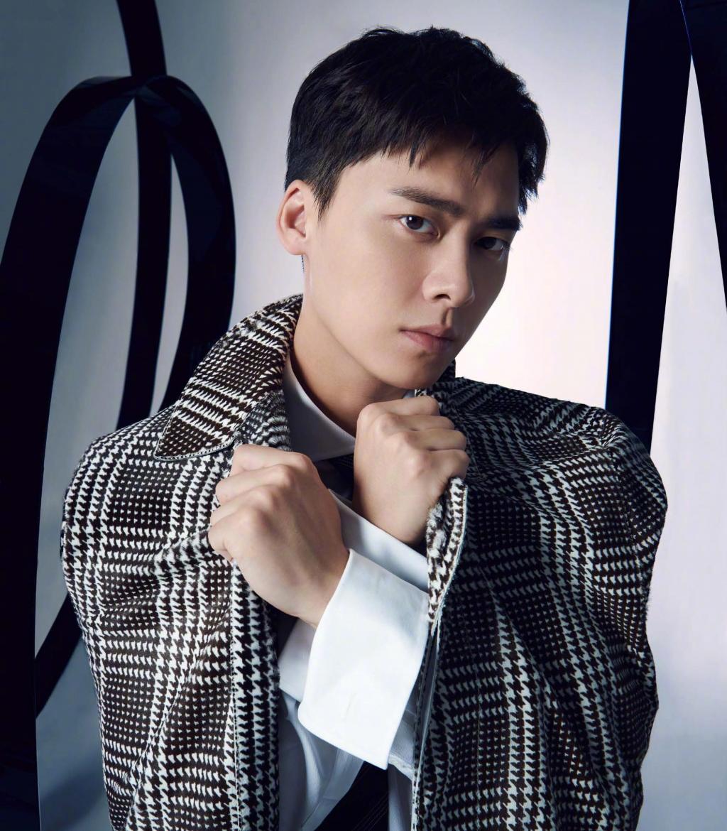 李易峰丝带时尚艺术大片写真