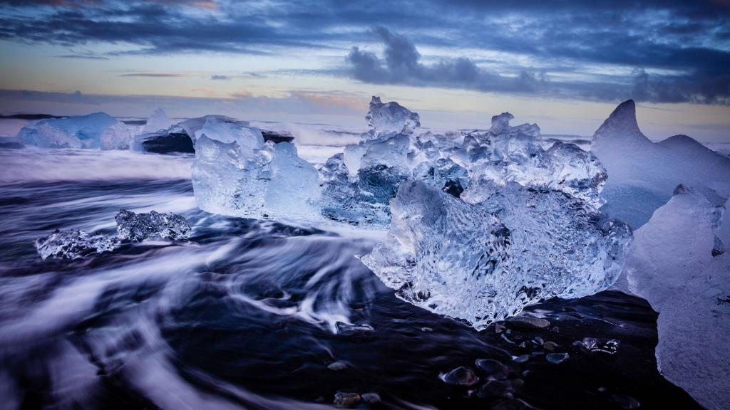 冰岛瓦特纳冰川不一样的景色