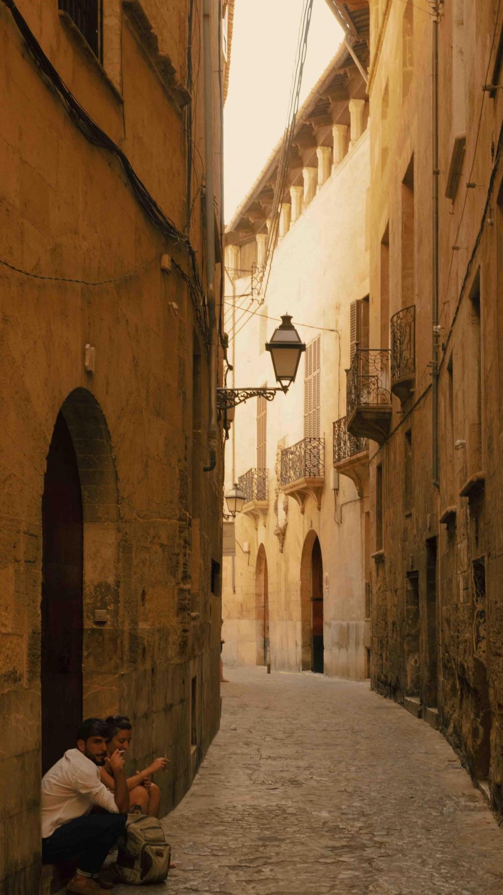 西班牙温暖迷人阳光小镇