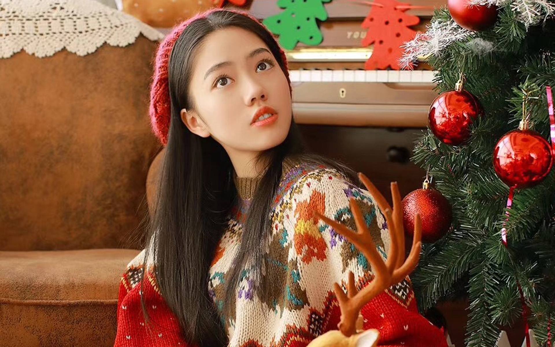 性感美女圣诞主题摄影写真