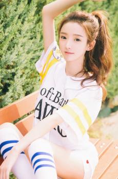 棒球学生妹清纯可爱写真