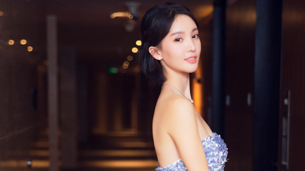 女明星金晨写真