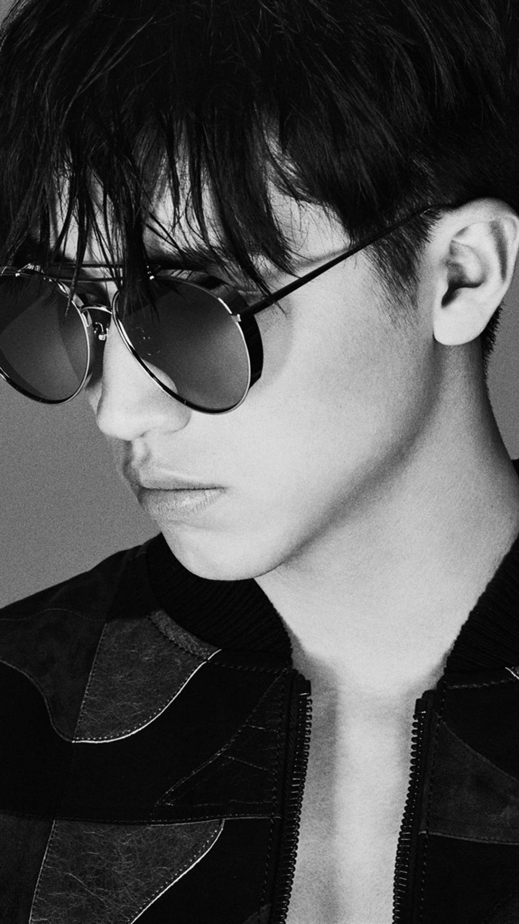 许魏洲早春个性写真