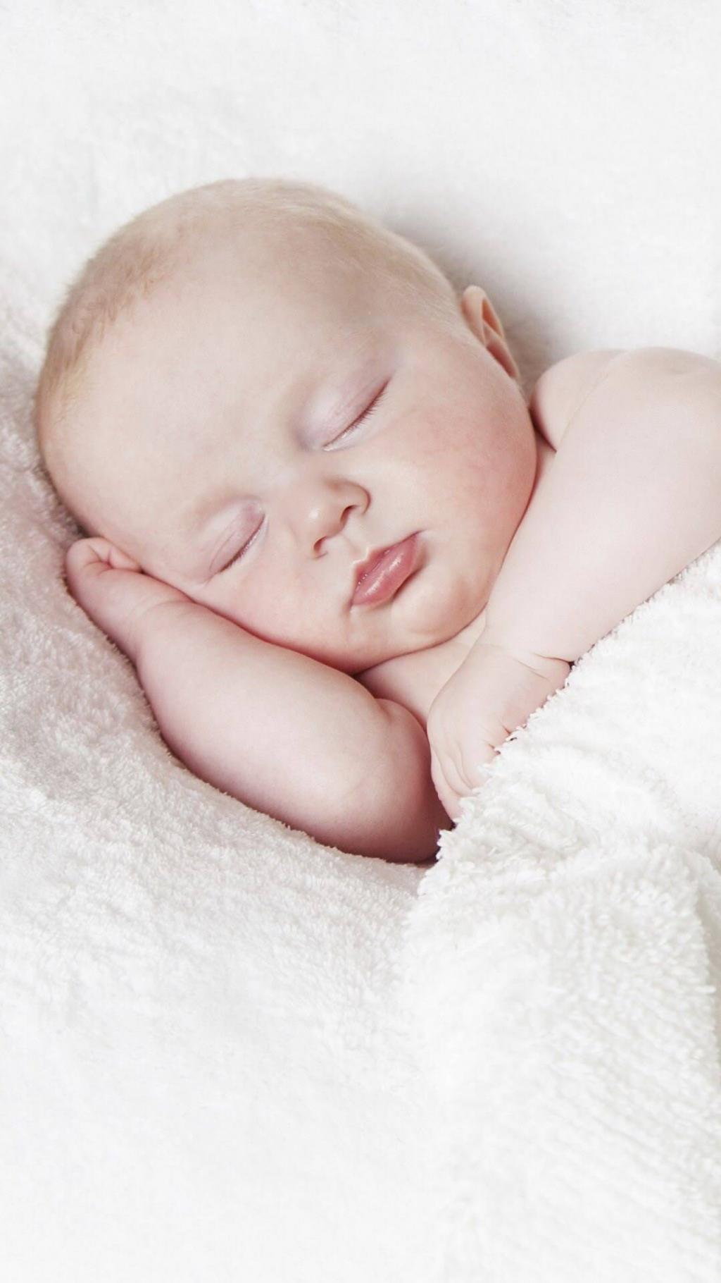 睡梦中的小宝宝