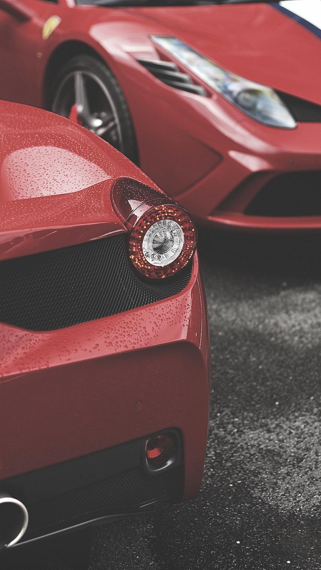 拉风跑车尾部特写