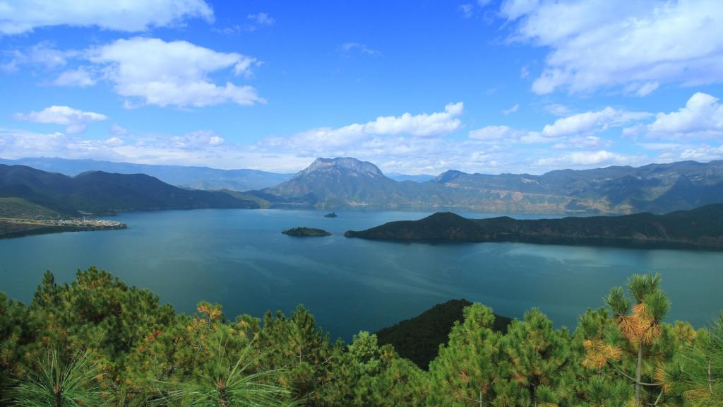 泸沽湖唯美风光