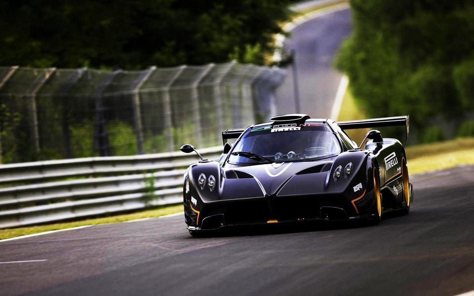 超跑汽车帕加尼风之子