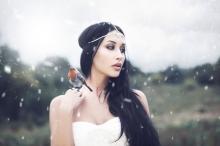 下雪天里的美女