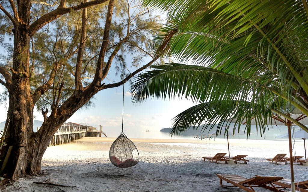 夏日清凉美丽沙滩