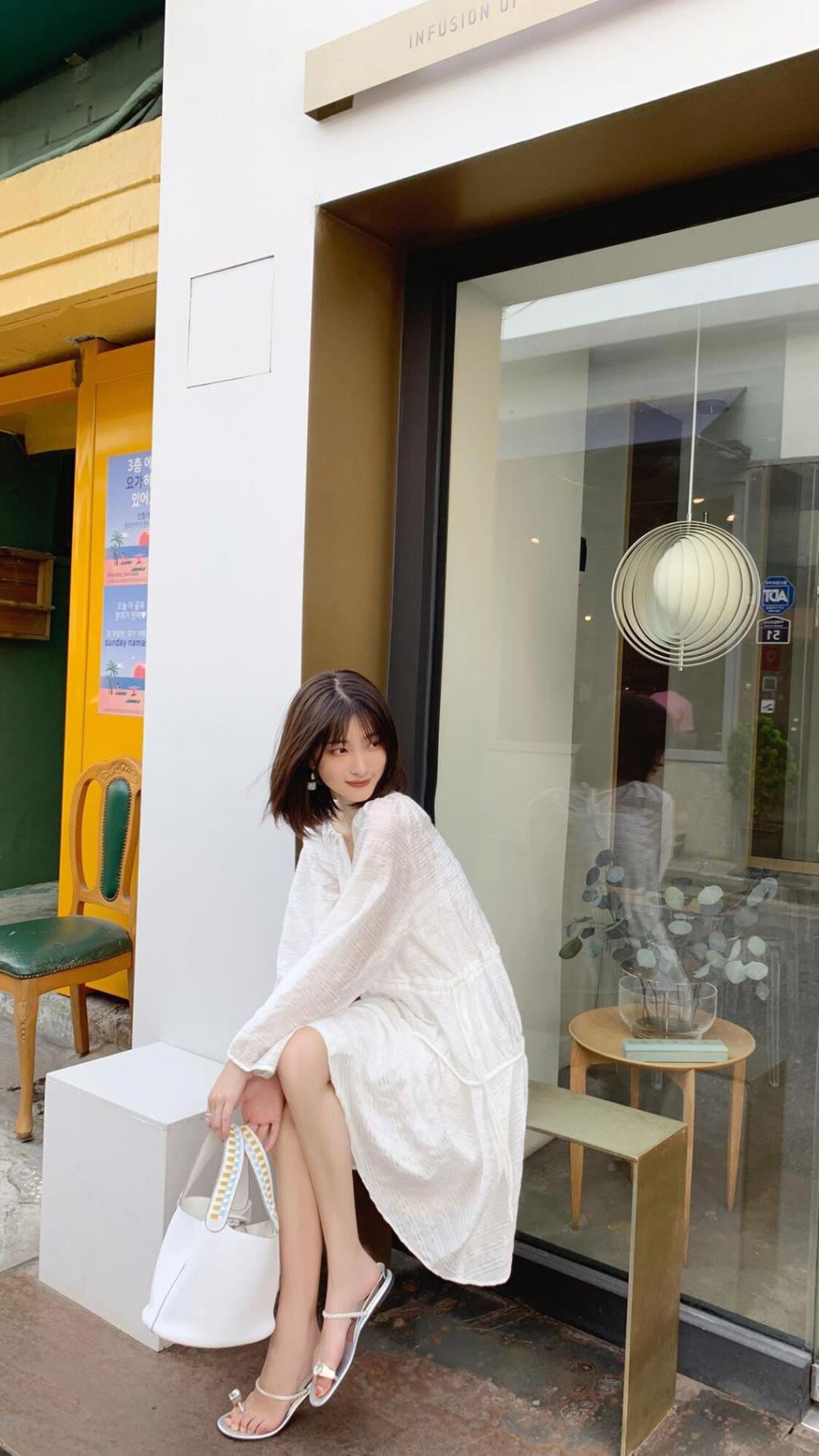 时尚气质女孩的街拍写真