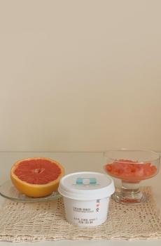 欧美流行ins风简约唯美静物摄影-0