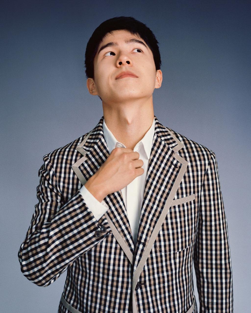 刘昊然时尚杂志帅气写真