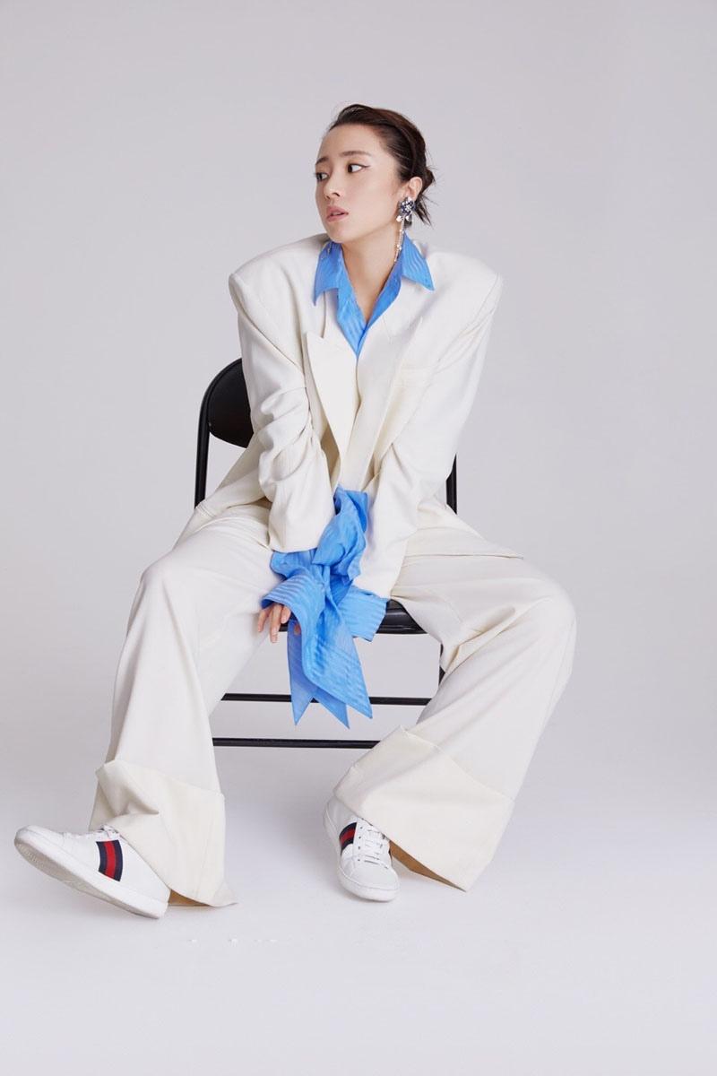 胡冰卿个性时尚写真